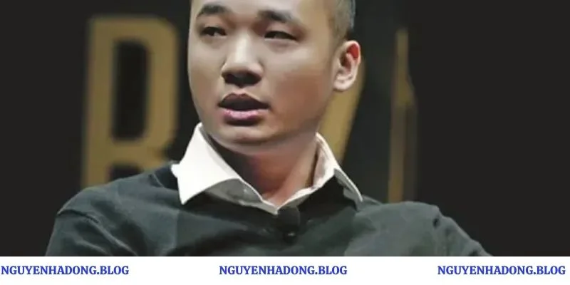 Áp Lực Của Sự Nổi Tiếng: Những Điều Tôi Chưa Kể